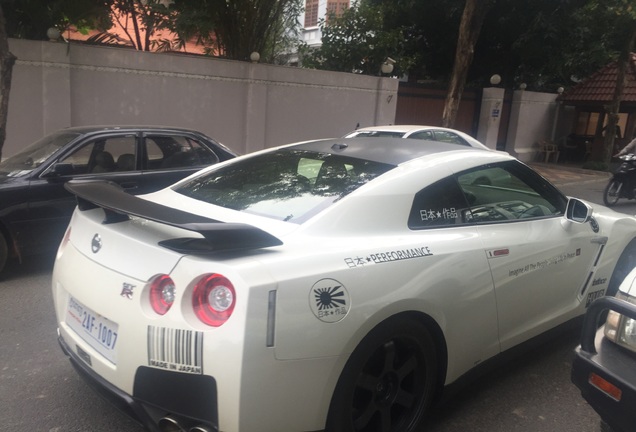 Nissan GT-R 2014