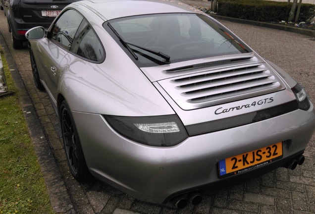 Porsche 997 Carrera 4 GTS