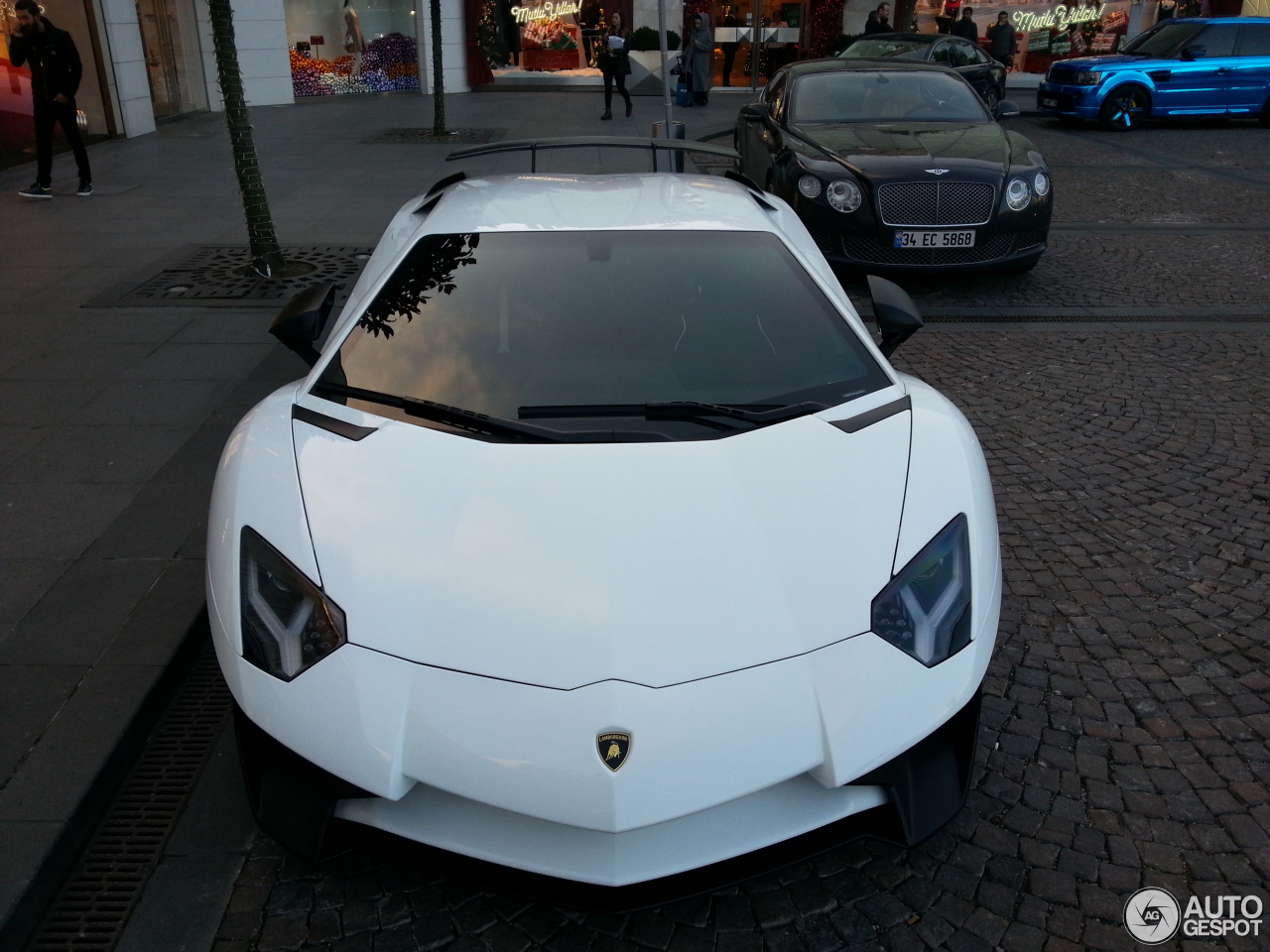 Lamborghini Aventador LP750-4 SuperVeloce