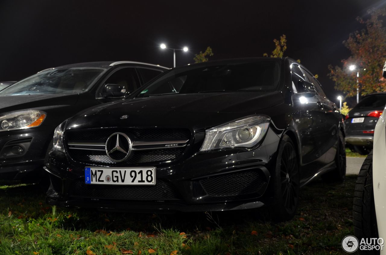 Mercedes-Benz CLA 45 AMG Shooting Brake