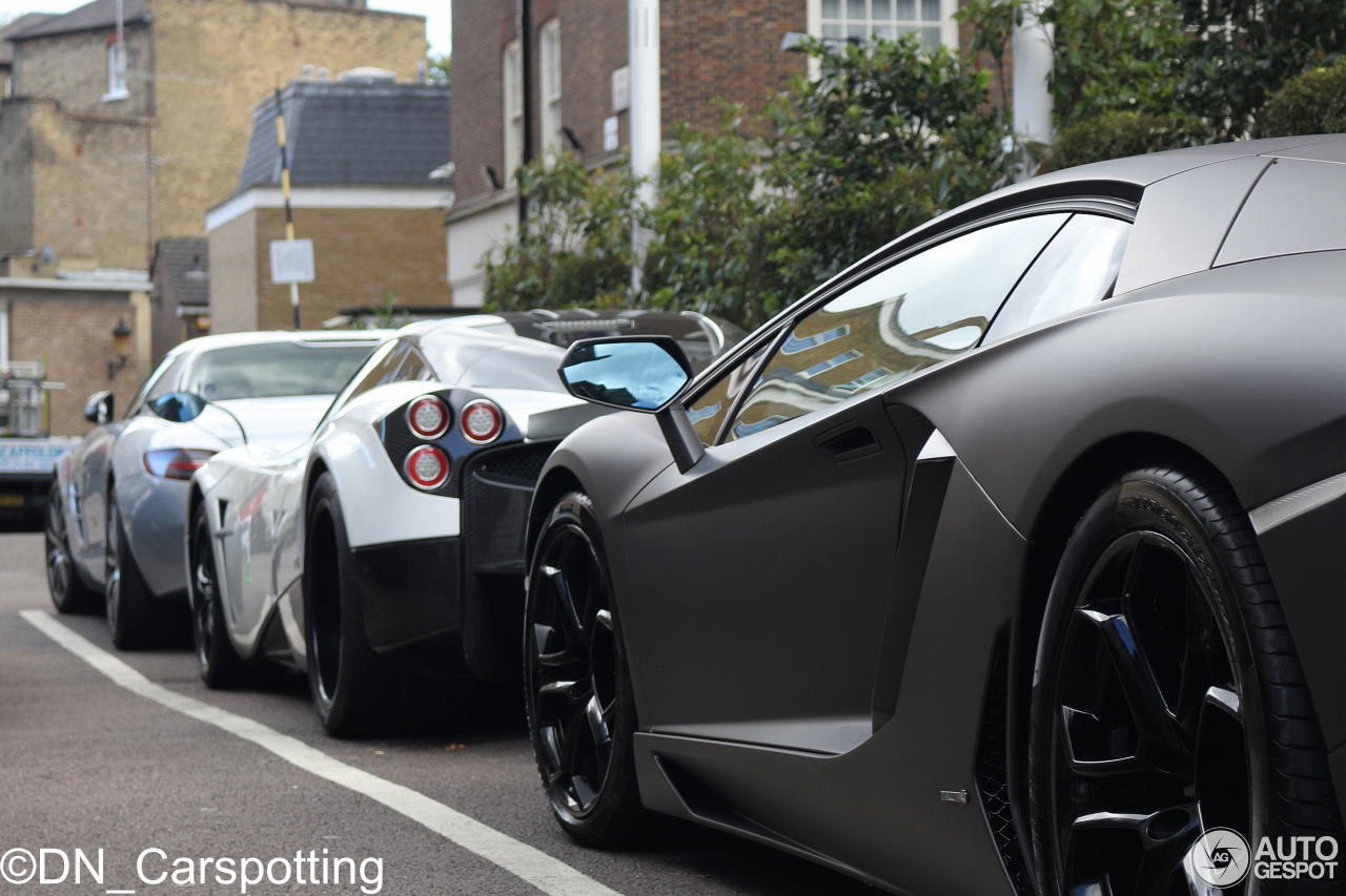 Mercedes-Benz SLS AMG