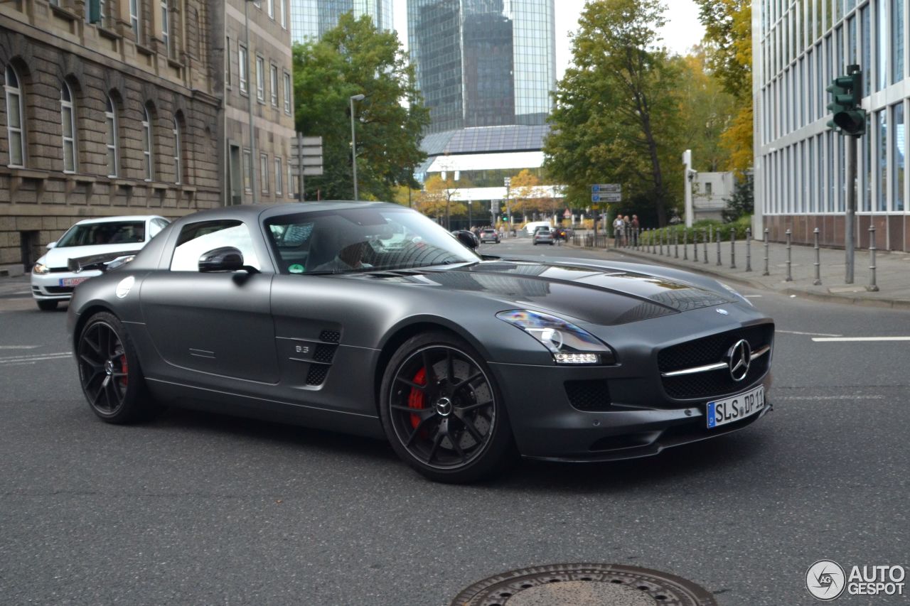 Mercedes-Benz SLS AMG GT Final Edition