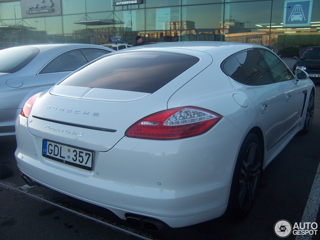 Porsche 970 Panamera Turbo S MkI