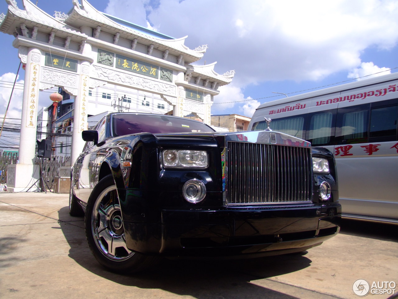 Rolls-Royce Phantom EWB