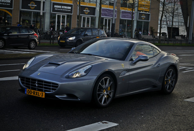 Ferrari California