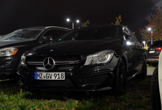 Mercedes-Benz CLA 45 AMG Shooting Brake