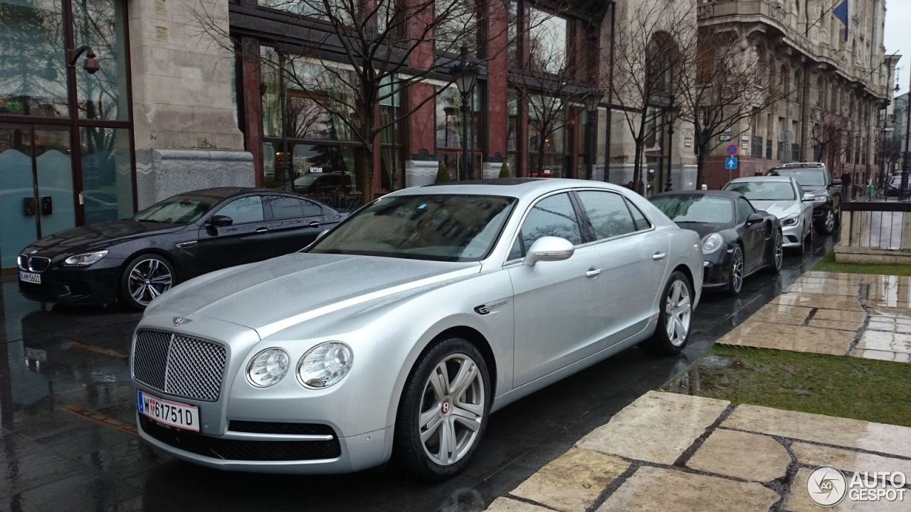 Bentley Flying Spur V8