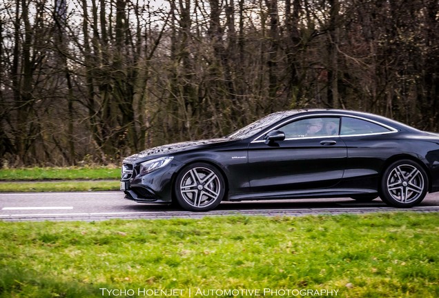 Mercedes-Benz S 63 AMG Coupé C217