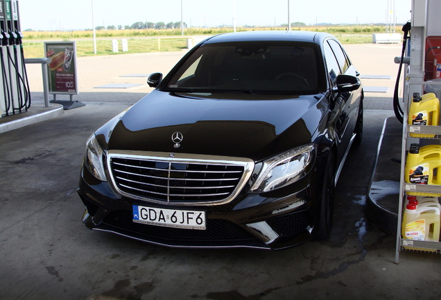 Mercedes-Benz S 63 AMG V222