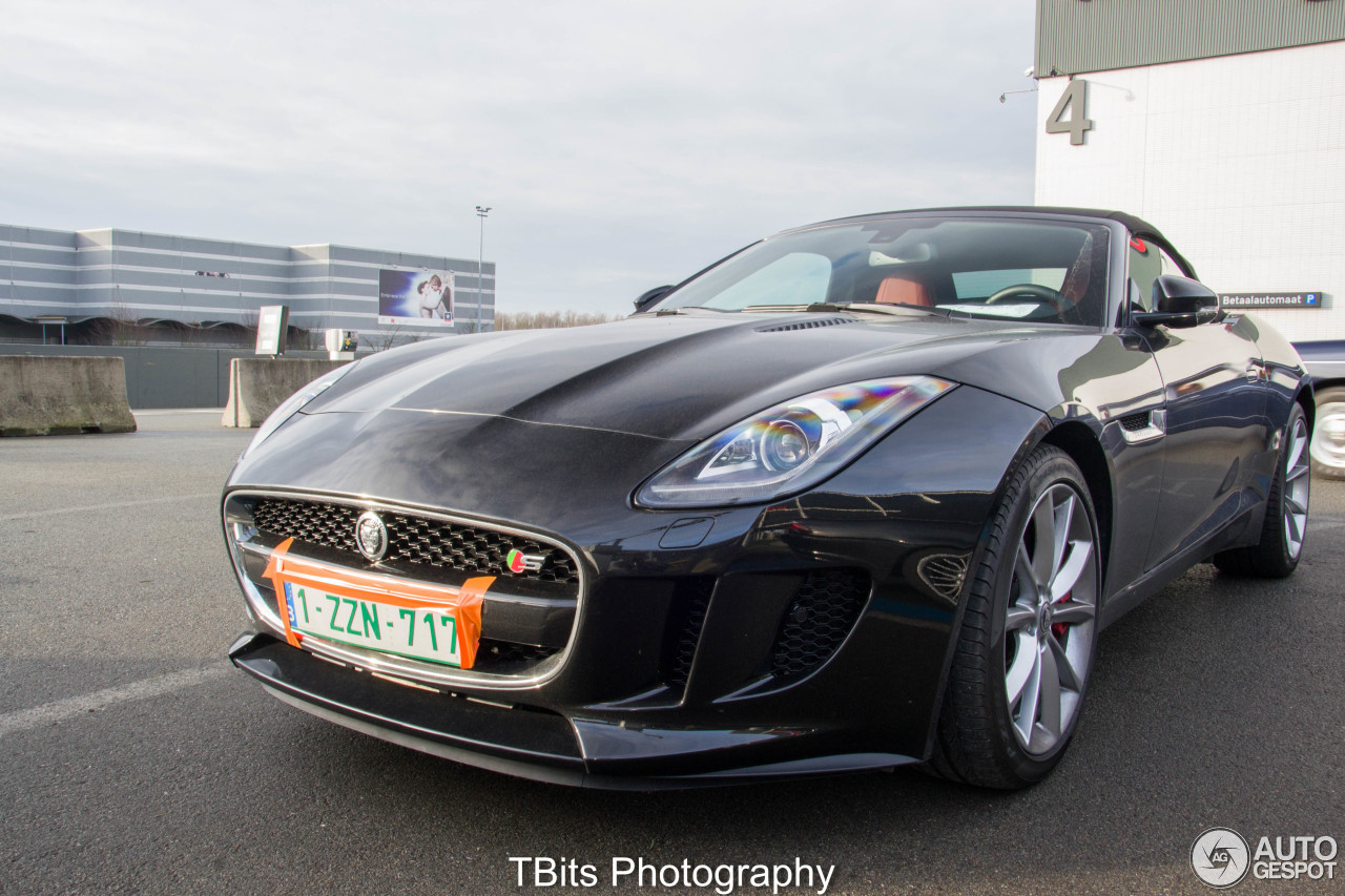 Jaguar F-TYPE S Convertible