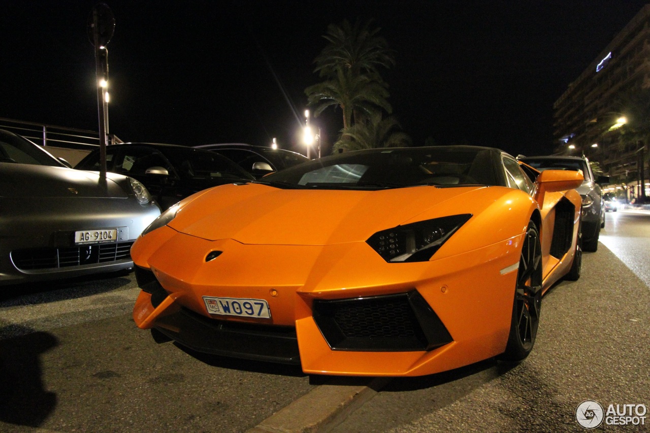 Lamborghini Aventador LP700-4 Roadster