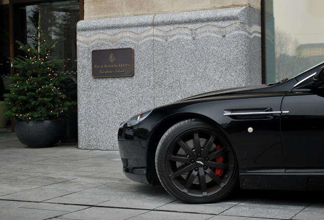 Aston Martin DB9 Volante