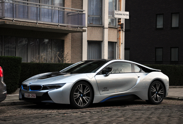 BMW i8