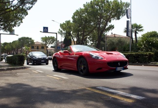 Ferrari California