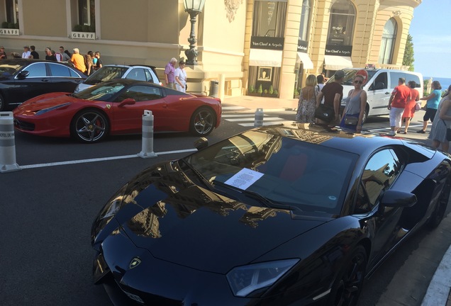 Lamborghini Aventador LP700-4