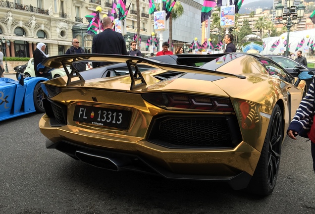 Lamborghini Aventador LP700-4 Roadster