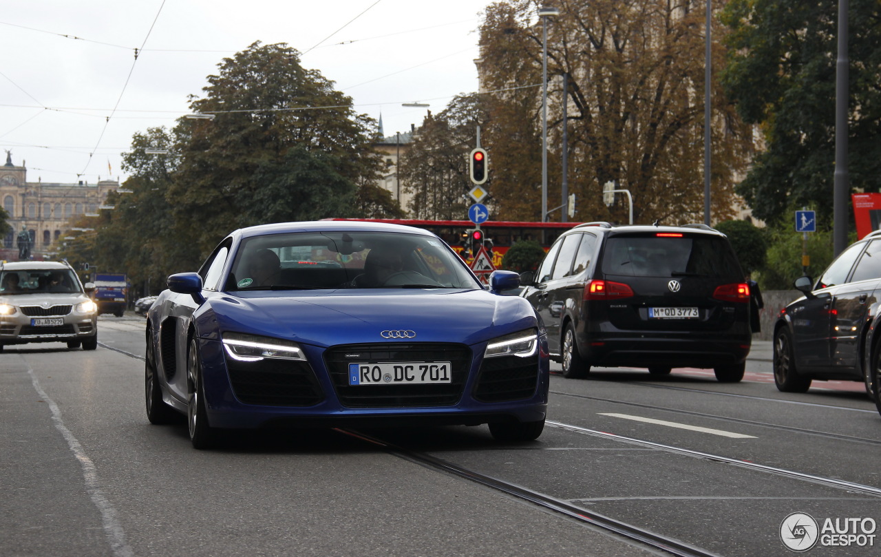 Audi R8 V10 2013