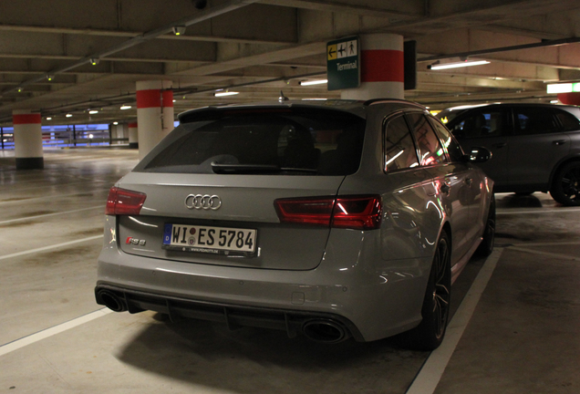 Audi RS6 Avant C7 2015