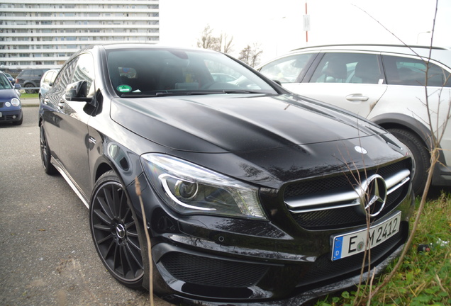 Mercedes-AMG CLA 45 Shooting Brake X117