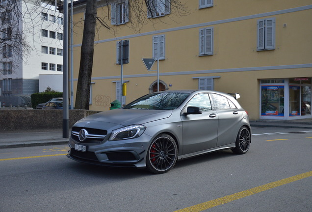 Mercedes-Benz A 45 AMG