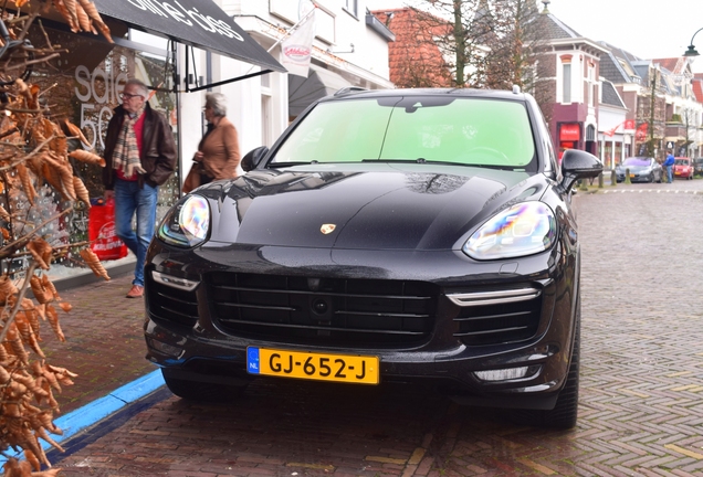 Porsche 958 Cayenne Turbo S MkII