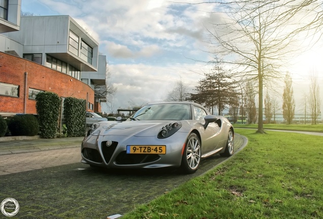 Alfa Romeo 4C Coupé