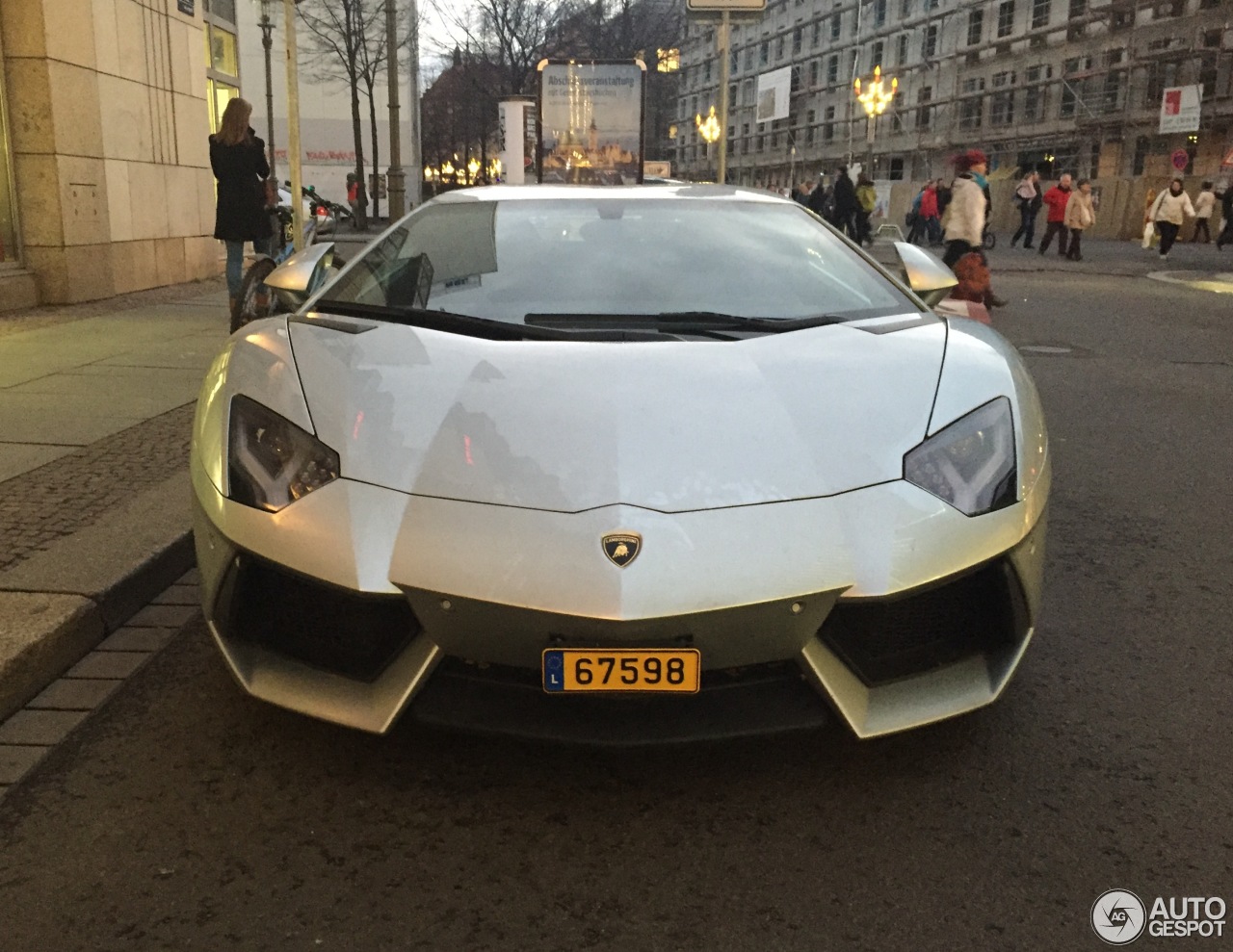 Lamborghini Aventador LP700-4