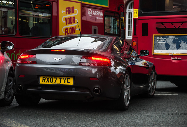 Aston Martin V8 Vantage