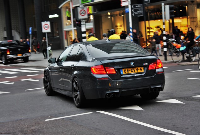 BMW M5 F10 2011