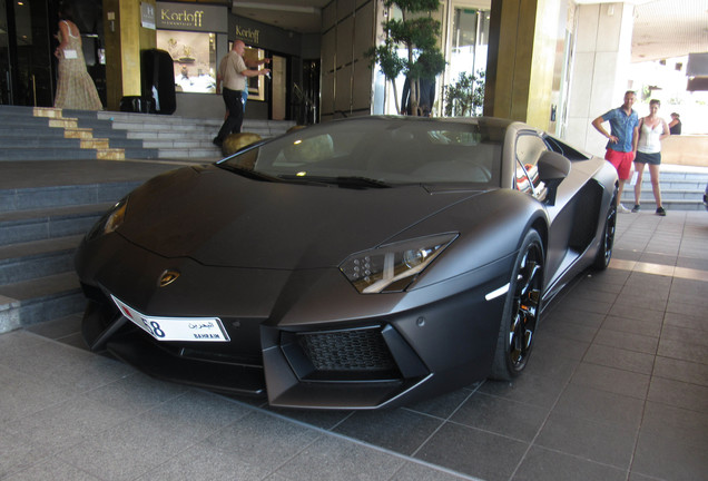 Lamborghini Aventador LP700-4 Roadster