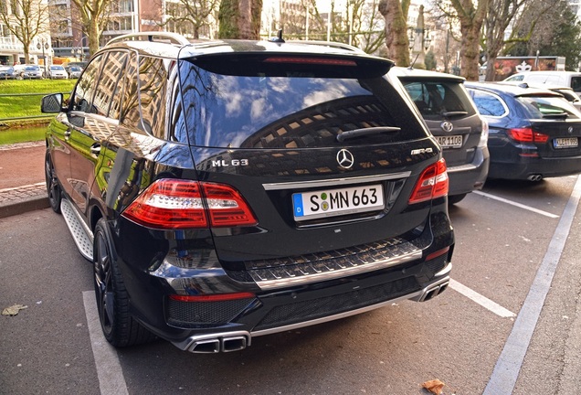 Mercedes-Benz ML 63 AMG W166