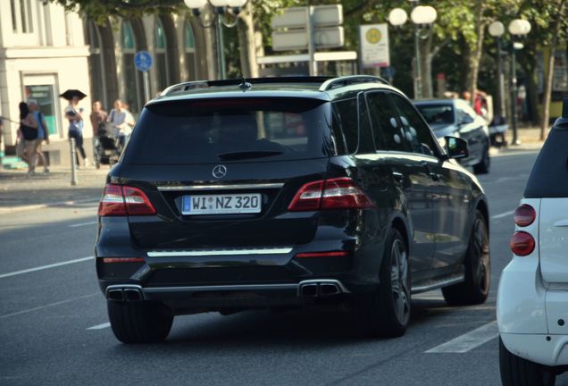 Mercedes-Benz ML 63 AMG W166