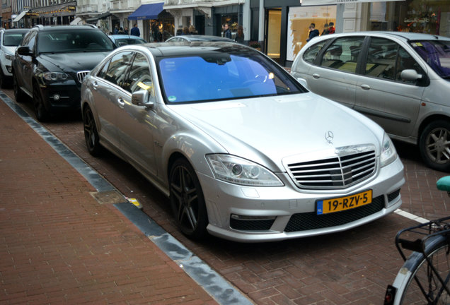 Mercedes-Benz S 63 AMG W221 2010