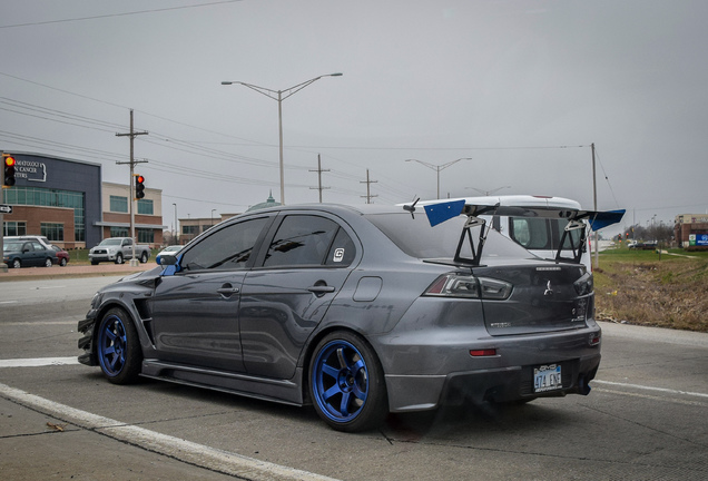 Mitsubishi Lancer Evolution X RS AMS Performance