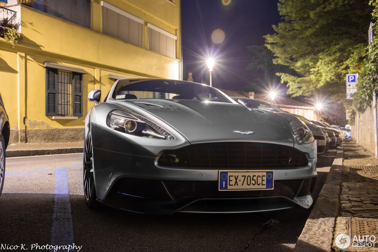 Aston Martin Vanquish 2013