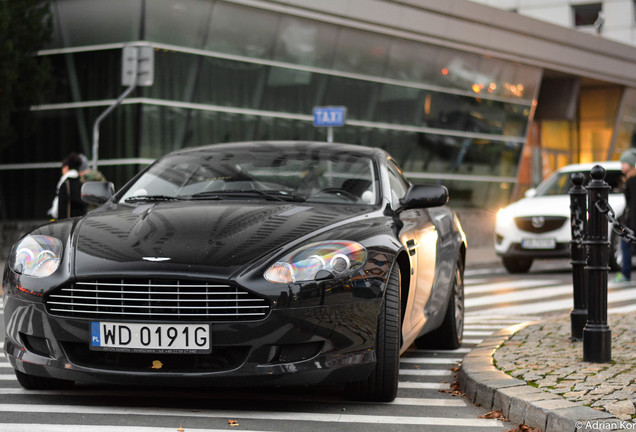 Aston Martin DB9