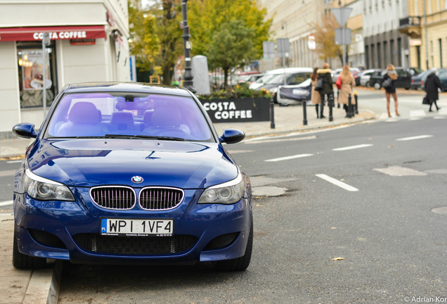 BMW M5 E60 2005