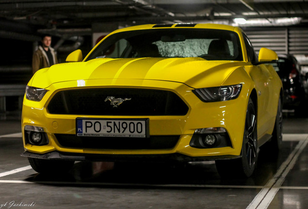 Ford Mustang GT 2015