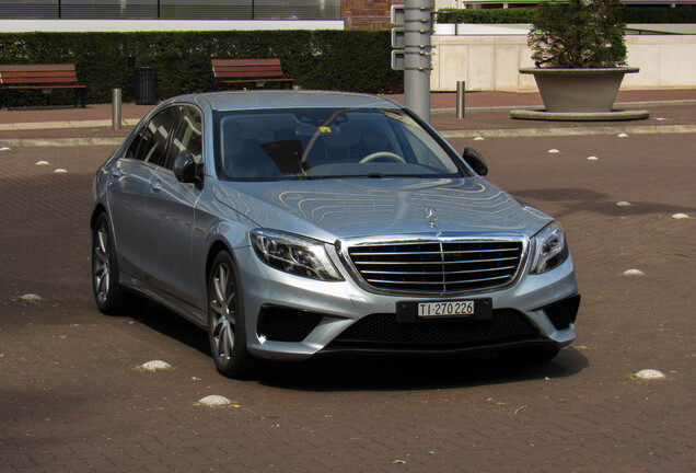 Mercedes-Benz S 63 AMG V222