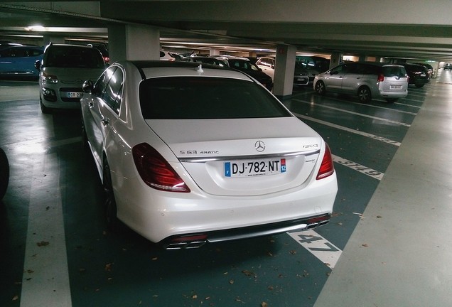 Mercedes-Benz S 63 AMG V222