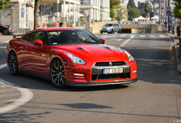 Nissan GT-R 2014