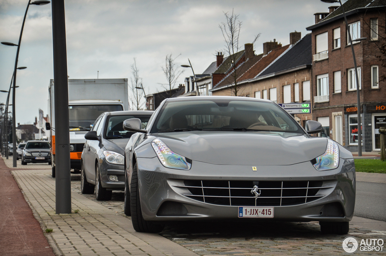 Ferrari FF