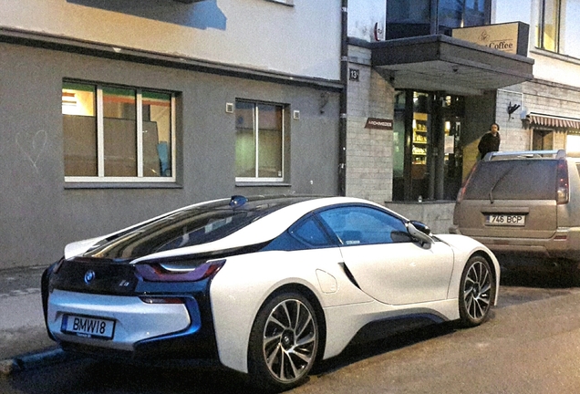 BMW i8