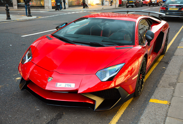 Lamborghini Aventador LP750-4 SuperVeloce