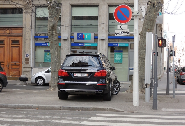 Mercedes-Benz GL 63 AMG X166