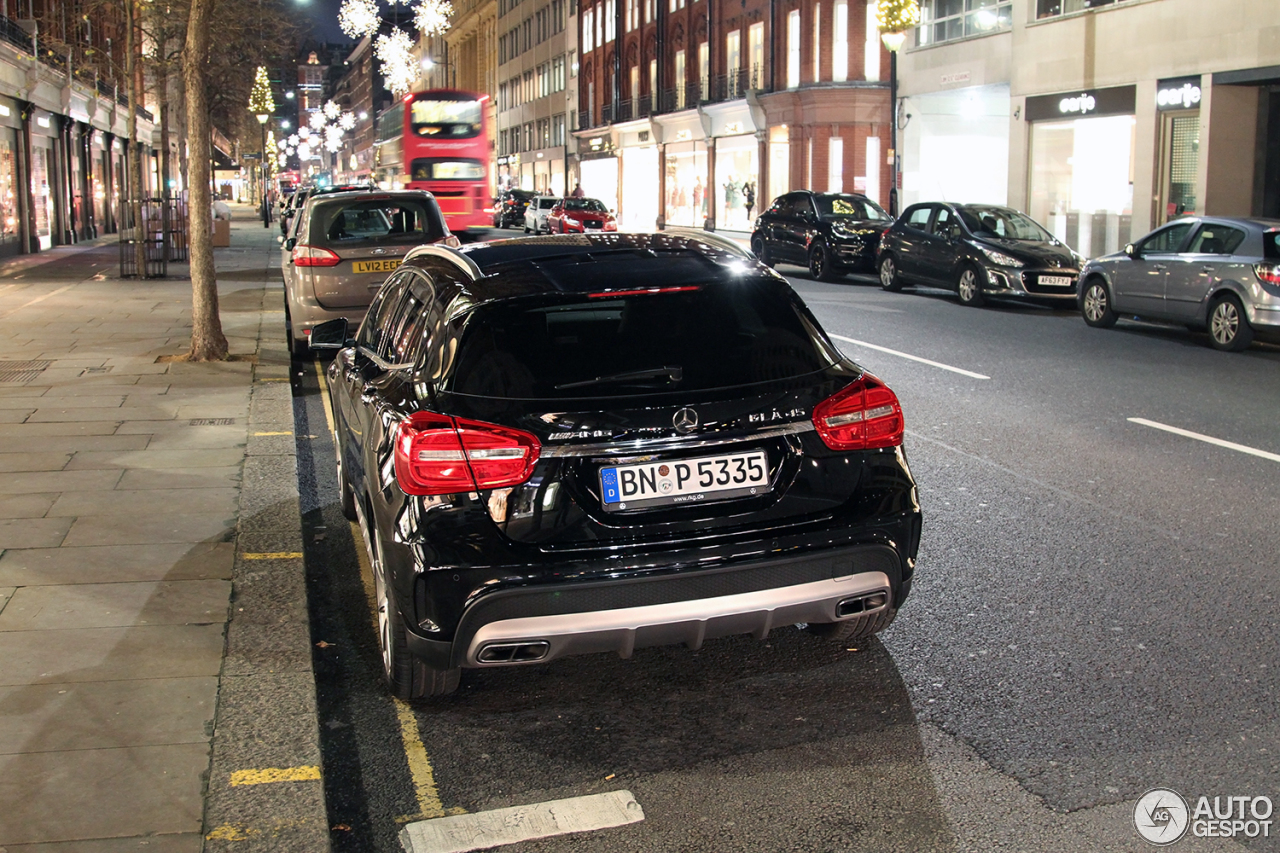 Mercedes-AMG GLA 45 X156