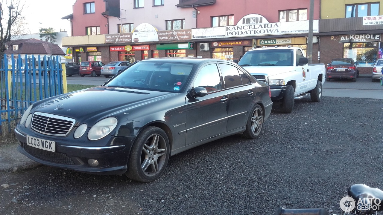 Mercedes-Benz E 55 AMG