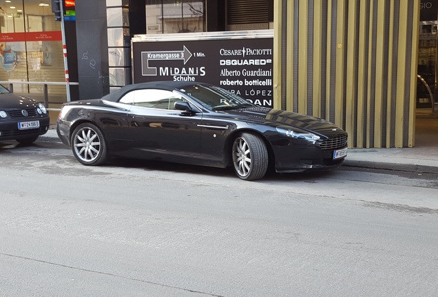 Aston Martin DB9 Volante