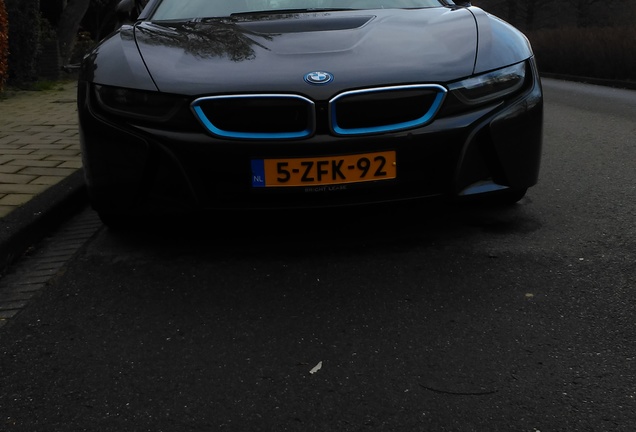 BMW i8