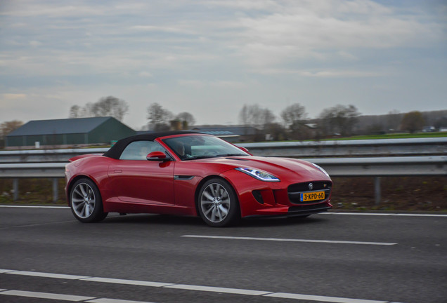 Jaguar F-TYPE S Convertible